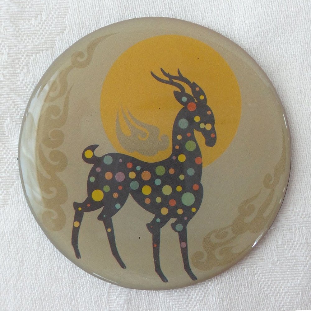Three Art Magnets - Picture 4 of 5